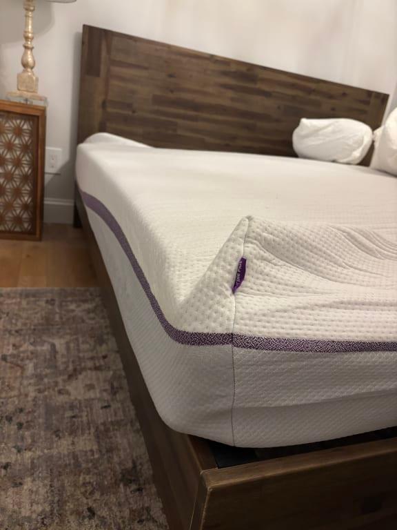 Mattress is defective, the tag says it was made in 2023