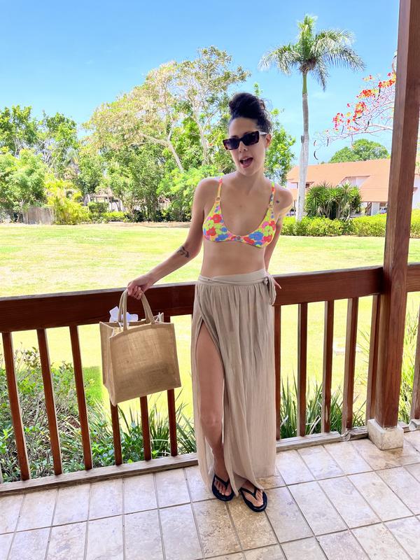 Review Thumbnail Image 0 1142211820