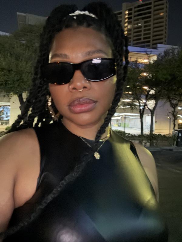 Review Thumbnail Image 0 1197459080