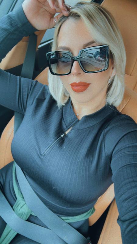 Review Thumbnail Image 0 1155491360