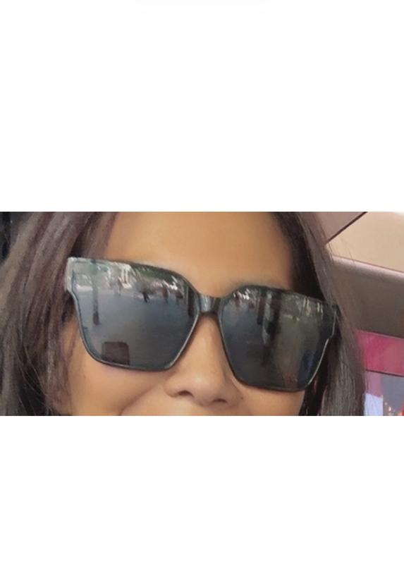 Review Thumbnail Image 1 1208099776