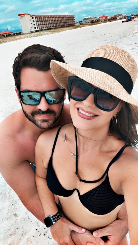 Customer photo for "My fav sunglasses! Bought 2 pair in case I lose 1!"