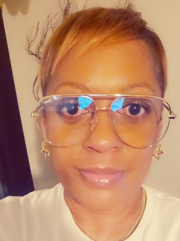 Customer photo for "Nice frames."
