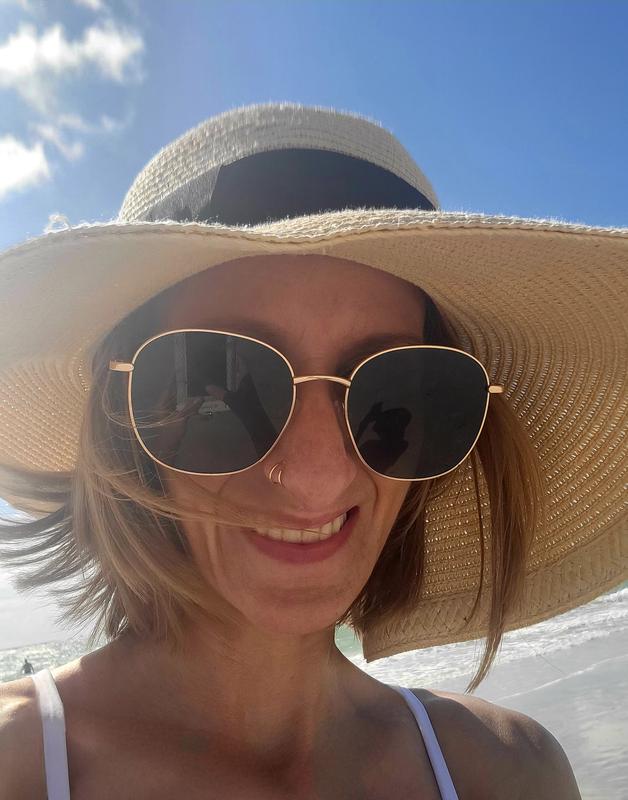 Customer photo for "Good looking glasses"