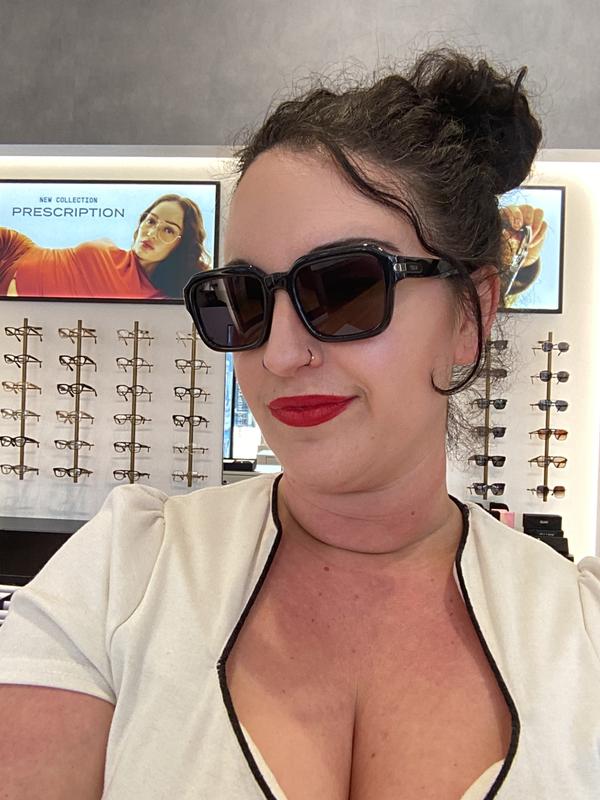 Review Thumbnail Image 0 1182971958