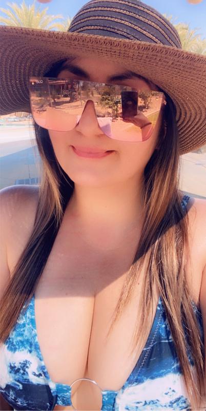Customer photo for "Absolutely gorgeous you can’t go wrong with these"