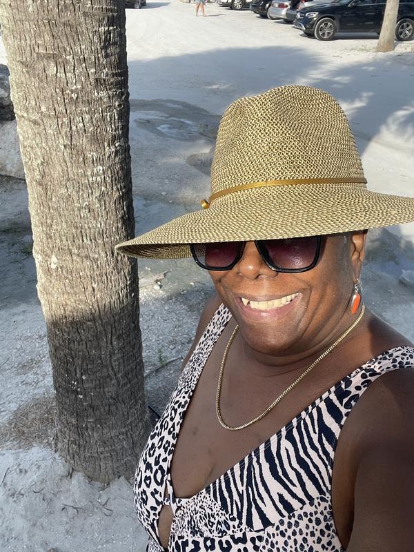 Physician Endorsed Harmony Adjustable UPF 50+ Sun Hat - QVC.com display picture 1