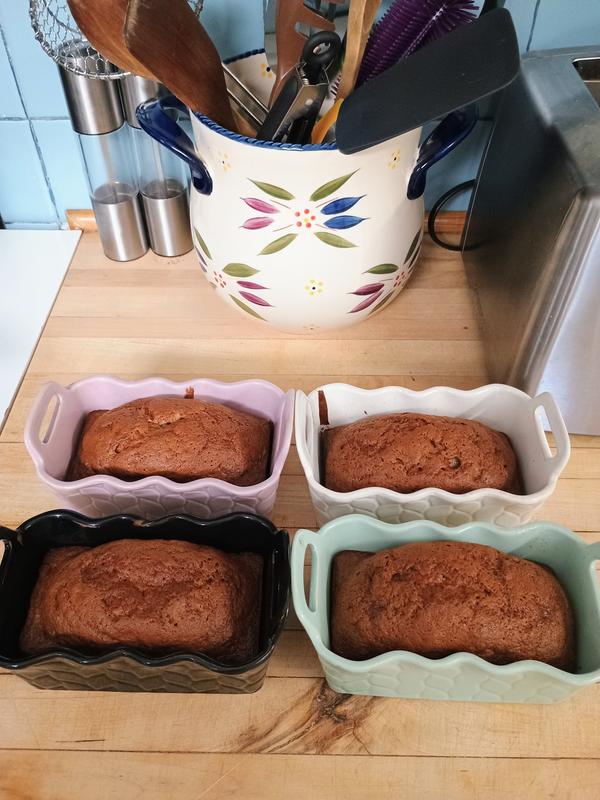 Temp-tations Seasonal Set of (4) 12-oz Ruffled Mini Loaves - QVC.com