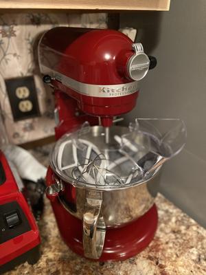 Reviews for KitchenAid Professional 600 Series 6 Qt. 10-Speed Tangerine Stand  Mixer with Flat Beater, Wire Whip and Dough Hook Attachments