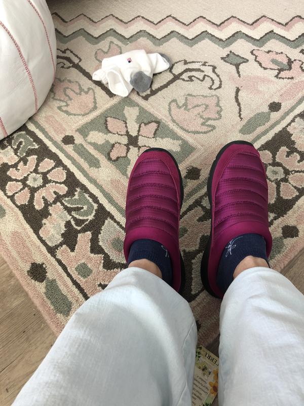 靴 maturely / Aladdin Slipon Revitalign Orthotic Quilted Nylon Mules - Teton - QVC.com