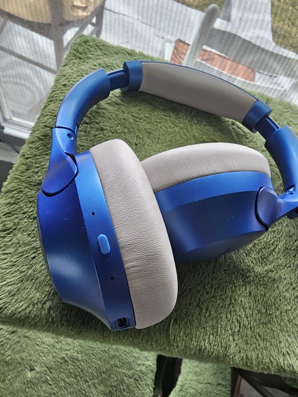 Altec Lansing Active Noise Cancelling ComfortQ Headphones