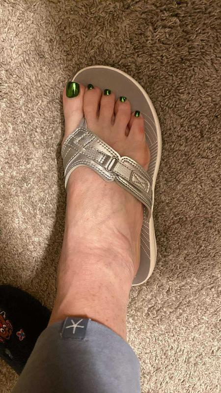 三彩　Clarks Cloudsteppers サンダル グレージュ Clarks Cloudsteppers Sport Thong Sandals - Breeze Sea - QVC.com