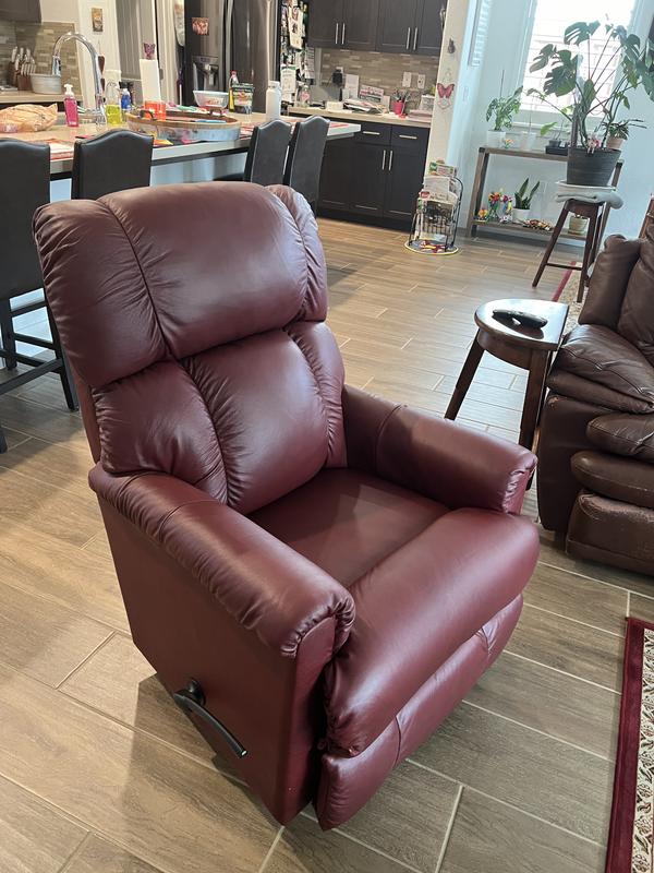 La-Z-Boy Leather Pinnacle Manual Recliner