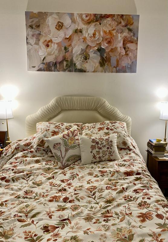 Reversible Floral Print Comforter Set