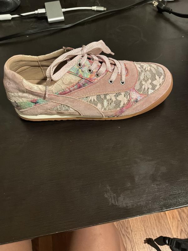 L'Artiste by Spring Step Casual Sneakers - Wavehello - QVC.com