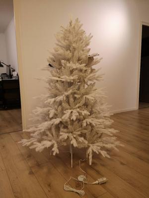 LUMIDA Xmas Weihnachtsbaum 9 Funktionen inkl. Metallstnder & Fernbedienung  - QVC.de