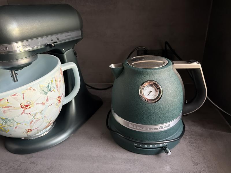 KITCHENAID® 5KEK1522 Artisan Wasserkocher 1,5L Fassungsvermögen Temperaturregelung