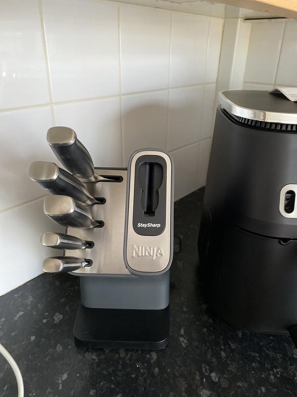 Ninja Foodi StaySharp Knife Block with Integrated Sharpener