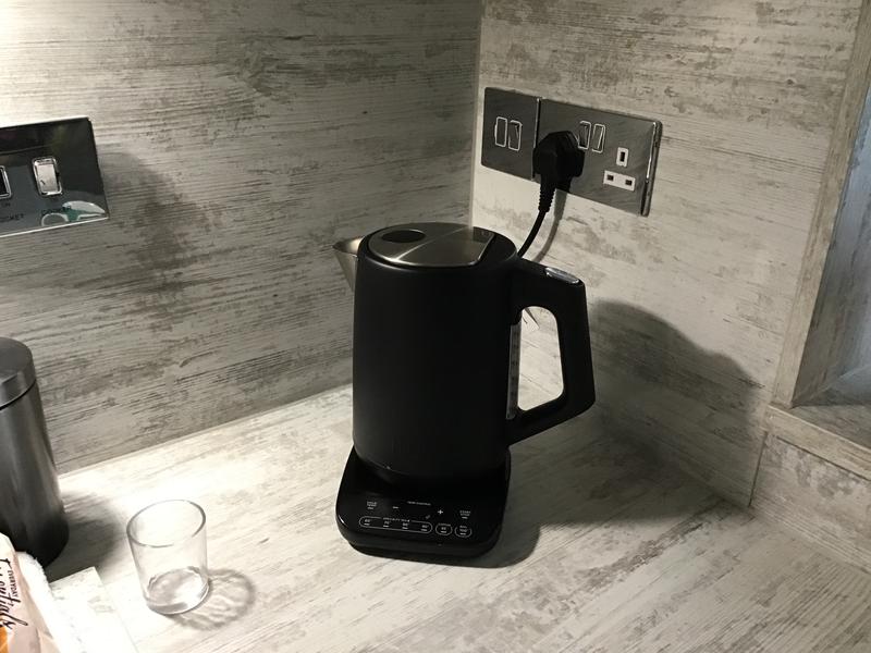 Mi electric best sale kettle review