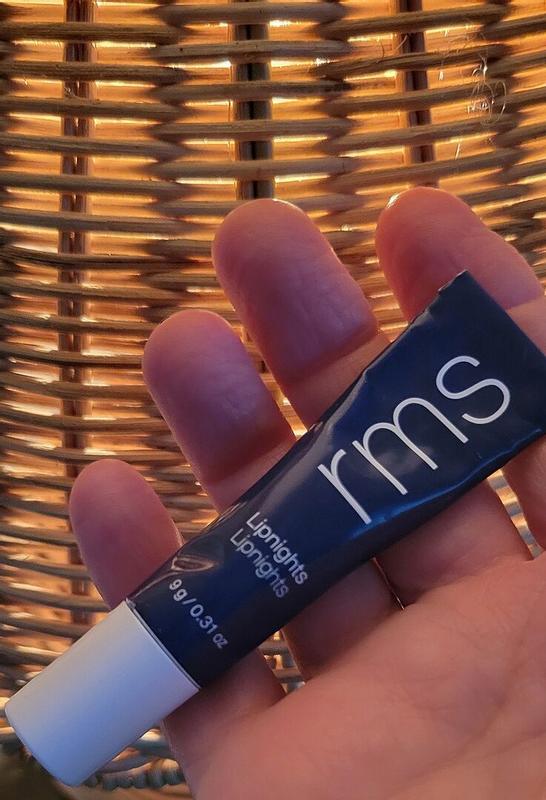 Customer photo for "Great lip product"