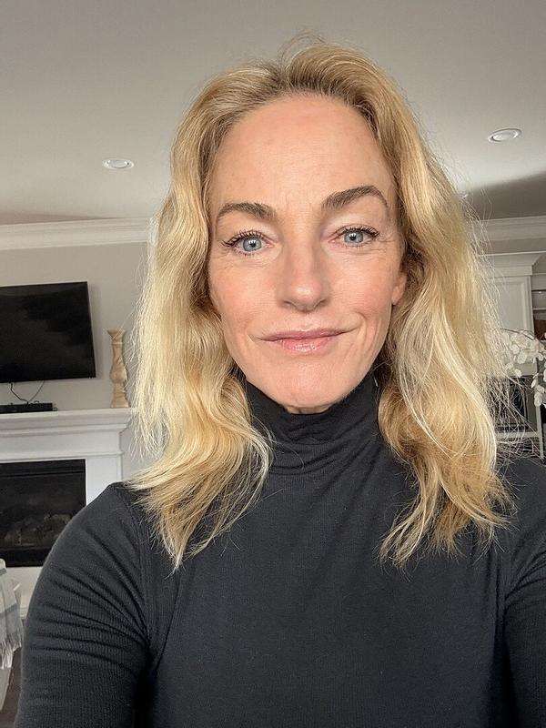 Customer carousel item 1.