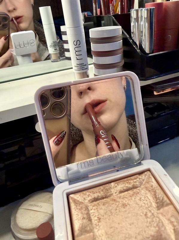 Customer carousel item 2.