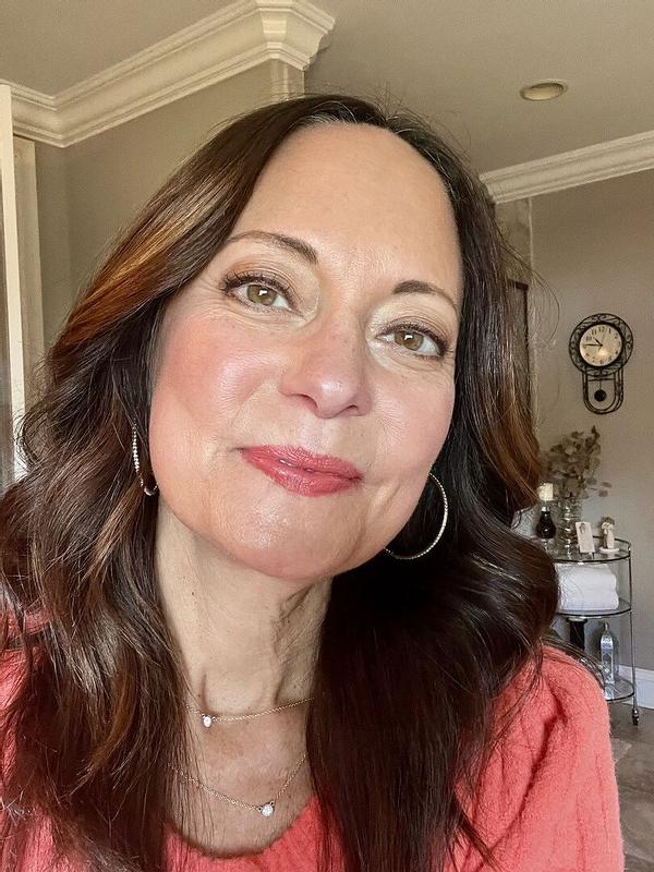 Customer carousel item 4.