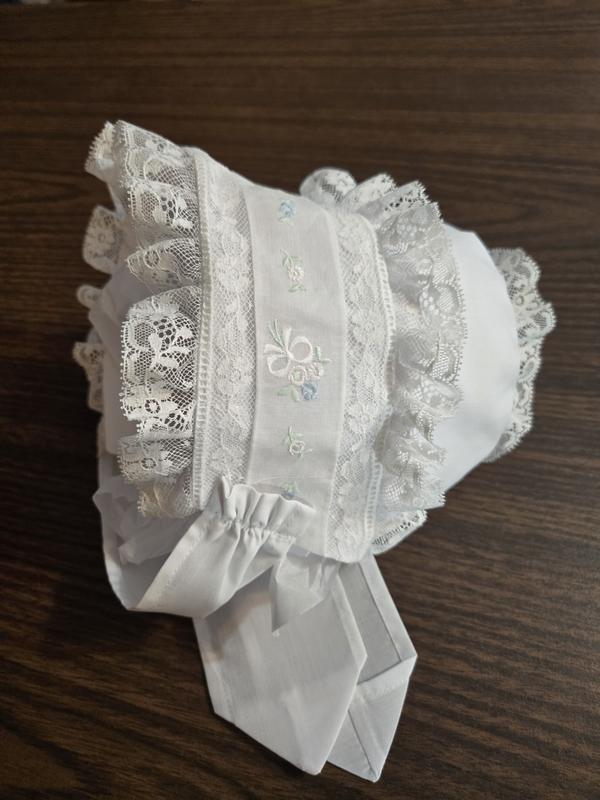 Heirloom bubble and heirloom bonnet