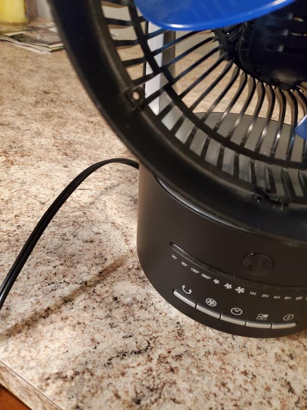 Face removed and location on screw hole