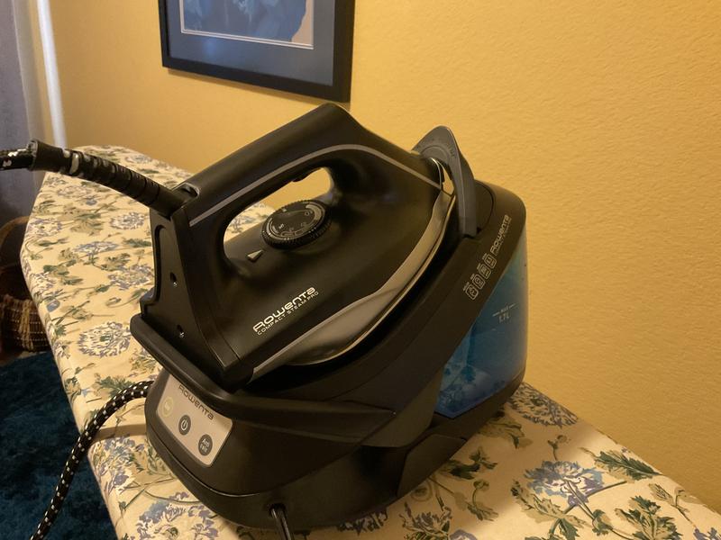 Safety lock to store iron on water tank