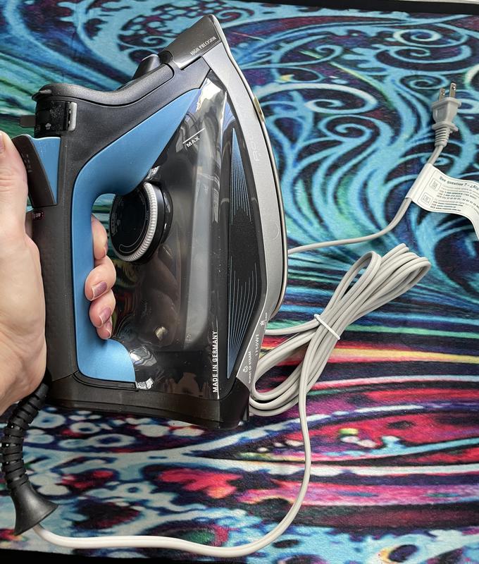 Rowenta® Focus Excel Clothes/Steam Iron in Black/Blue Customer Reviews