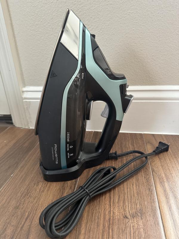 Rowenta everlast anti calc dw7180 steam iron deals