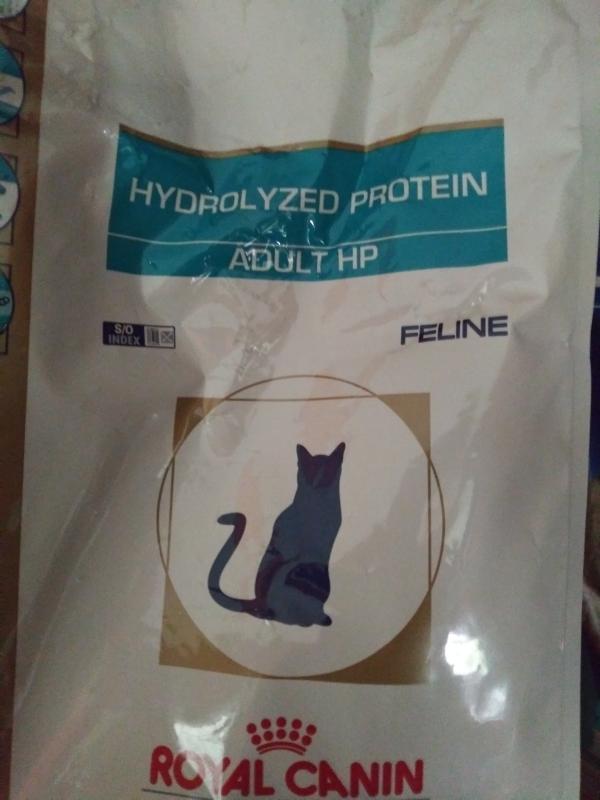 Hypoallergenic hydrolyzed protein outlet cat food