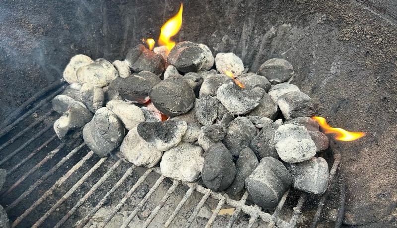 Royal Oak 14 lb Super Size Charcoal Briquets 800002787 Blain's
