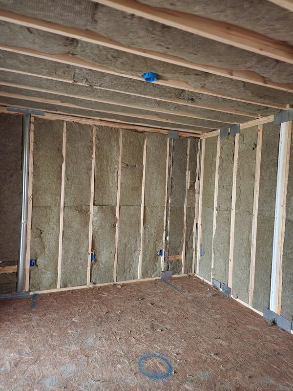 ROCKWOOL COMFORTBATT R- 15 Attic Wall 59.7-sq ft Unfaced Stone Wool Batt  Insulation in the Batt Insulation department at