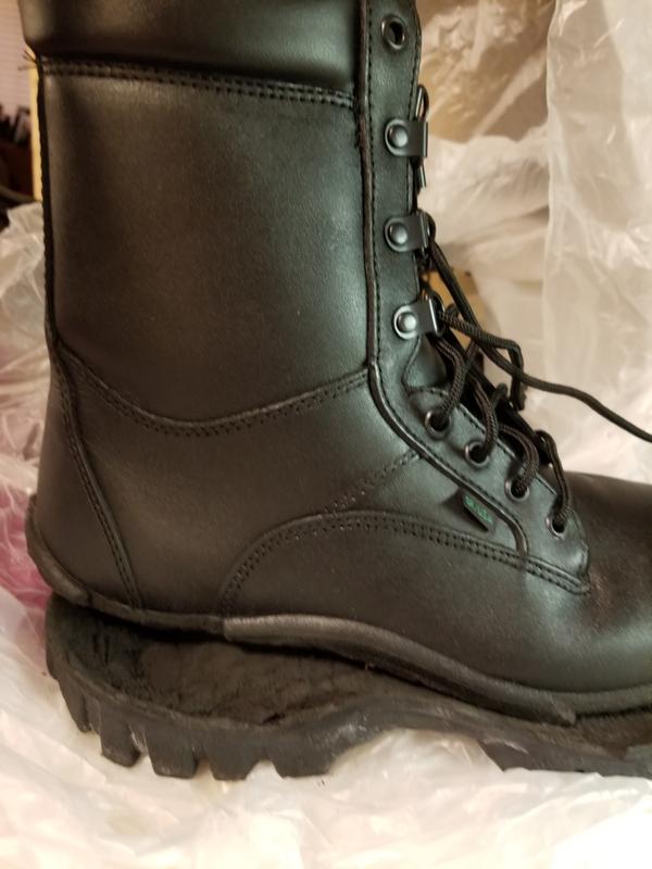 Brand new wore for 2 hours comes apart.