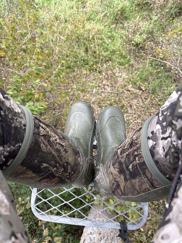 Wearing them right now.