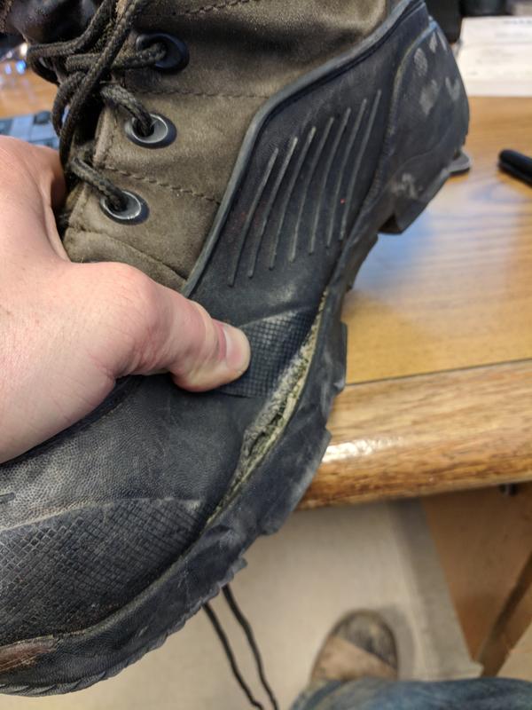 Sole separating - threads ripping.