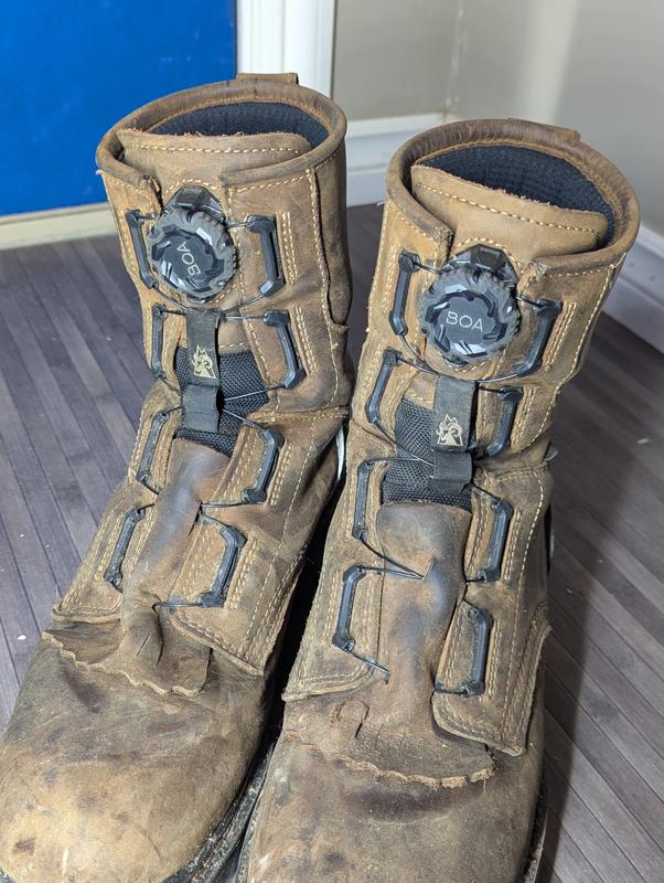Giant wide heels and poor implementation of Boa closure