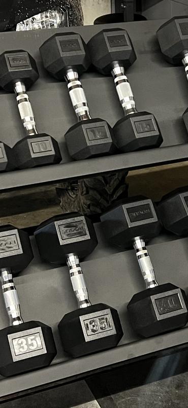 5-50lbs dumbbell set with room to spare