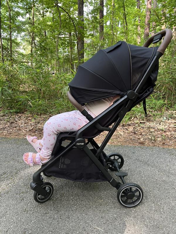 Customer photo for "Compact but doesnt skimp on sturdiness or style"