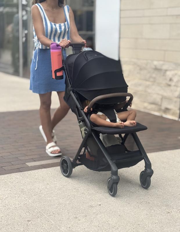 Customer photo for "Modern meets Chic"