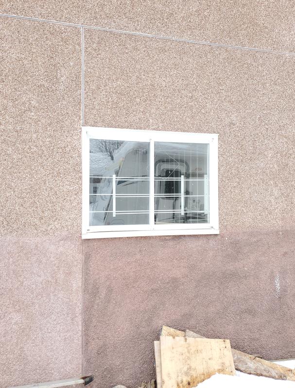 Grille de protection pour fenêtre de sous-sol Home Security, acier blanc, 9  po de haut x 38 à 60 po de large ES2L