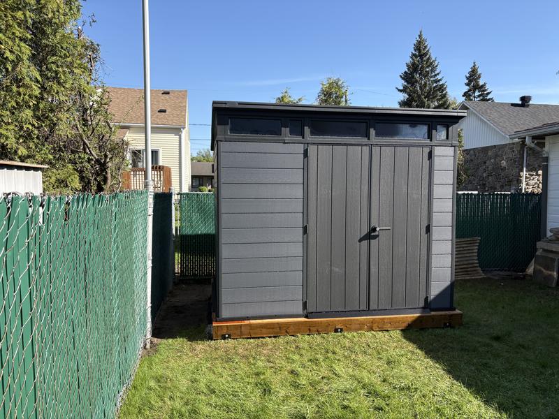 Keter Cortina 97 Storage Shed in Evotech Composite 7 x 9-ft