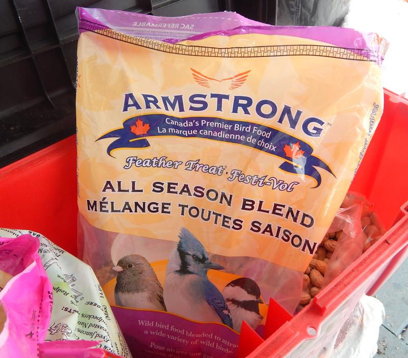 Graines de première qualité pour oiseaux sauvages, 14 kg Armstrong