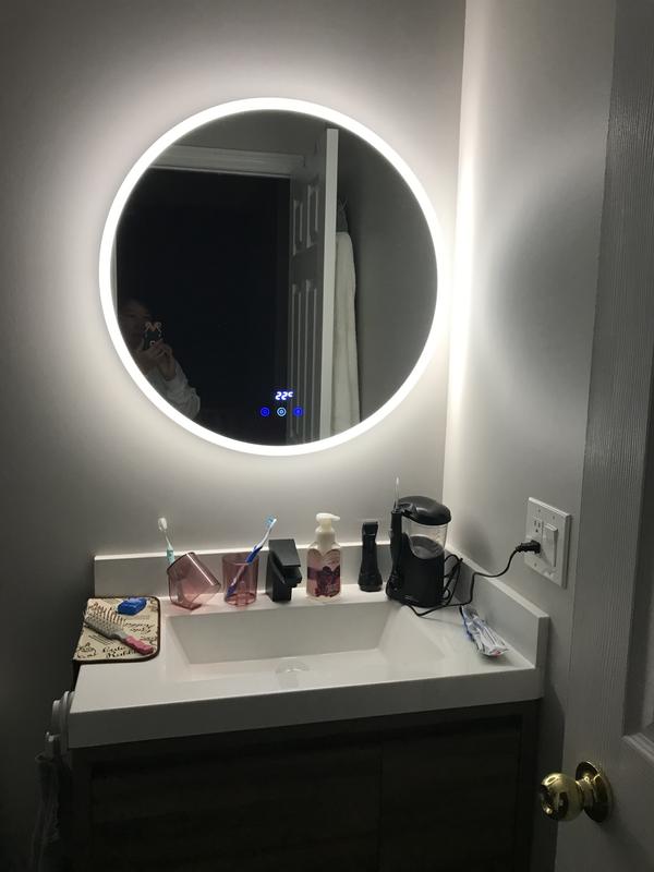 Latitude Run® Miroir de salle de bain 48 x 28 avec lumières DEL