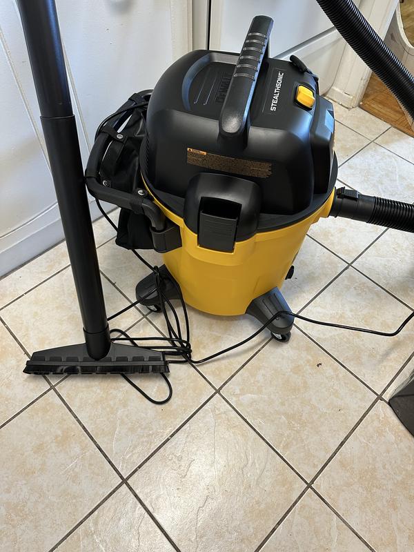 Dewalt 12 gallon wet deals dry vac