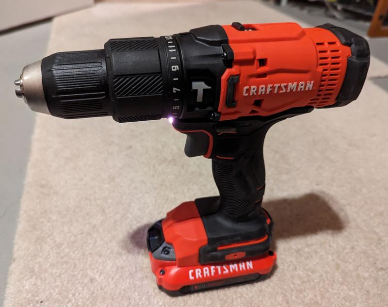 CRAFTSMAN V20 1/2-in Cordless Hammer Drill Kit with 20-Volt 1.3Ah