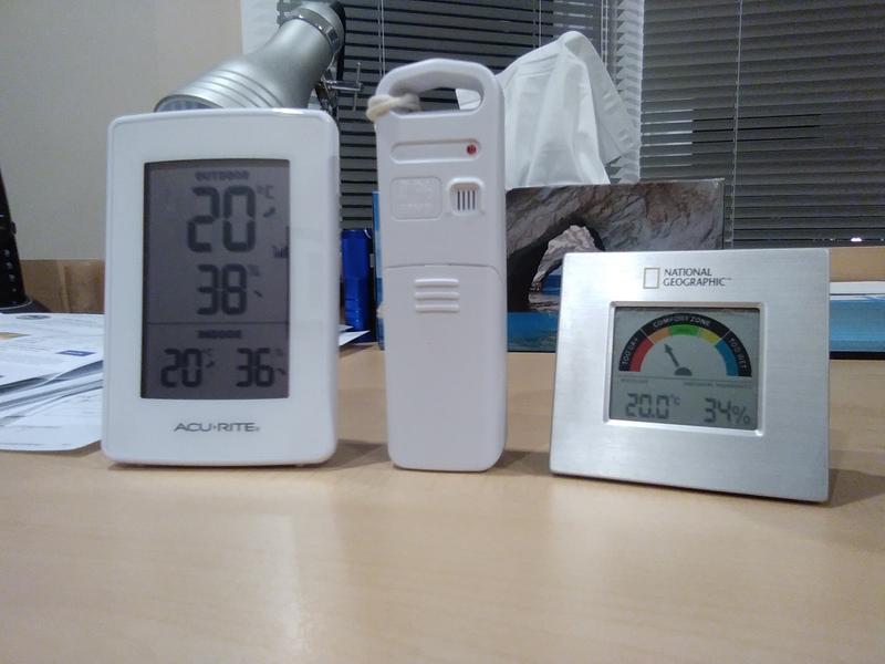 Thermomètre à ventouse pour l'intérieur et l'extérieur Acu-Rite