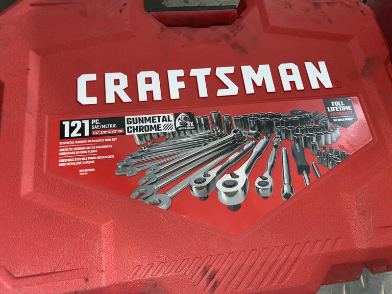 CRAFTSMAN Mechanic Tool Set with Case - 121 Pieces CMMT12033 | RONA